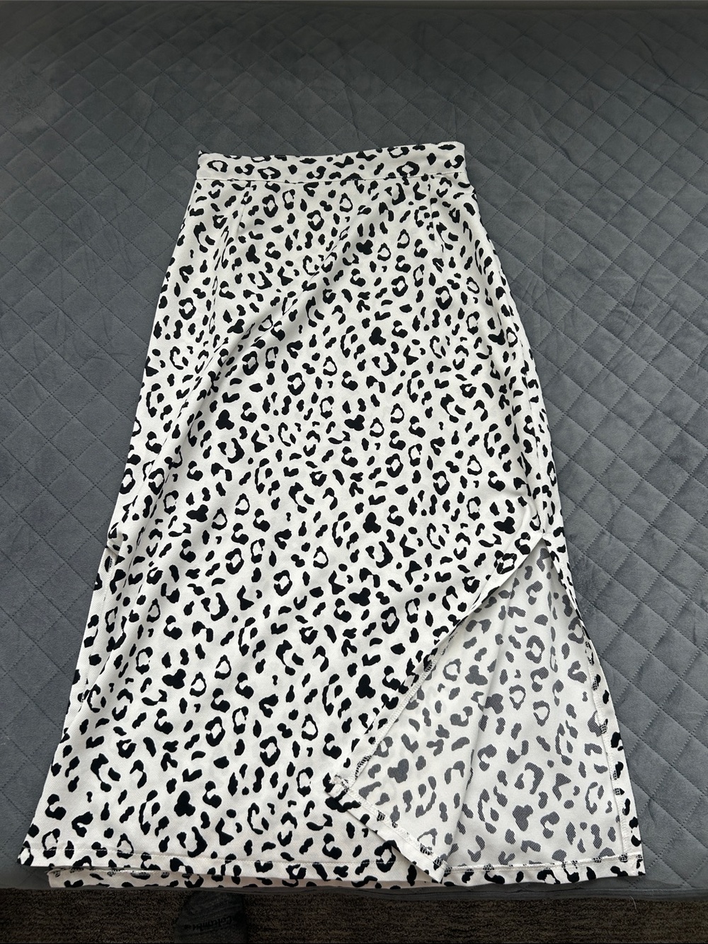 Women’s Black & White Leopard Print Midi Skirt